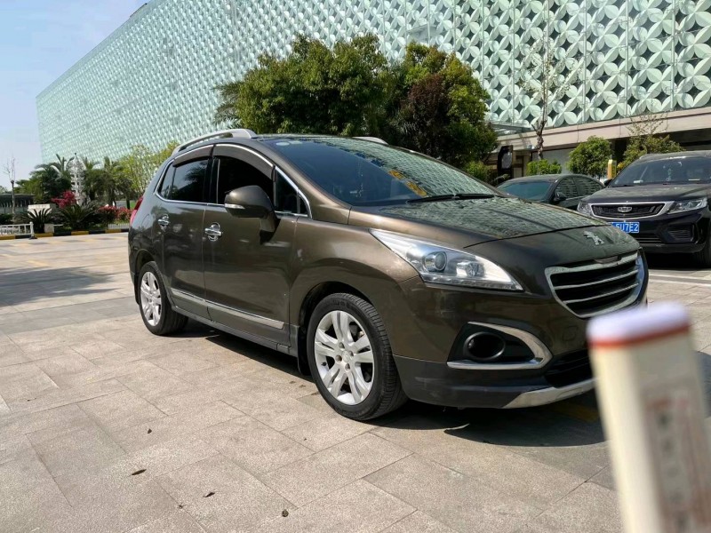 武漢14年標致30083