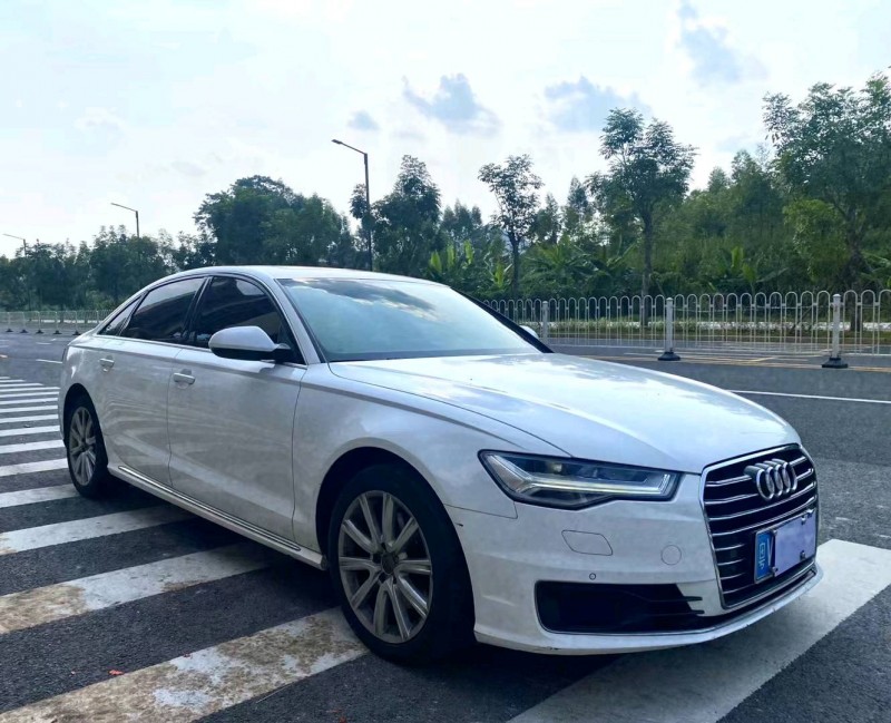 廣州16年奧迪A6L8