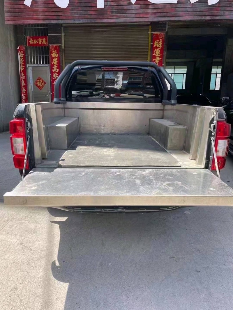 煙臺20年長城汽車風駿78