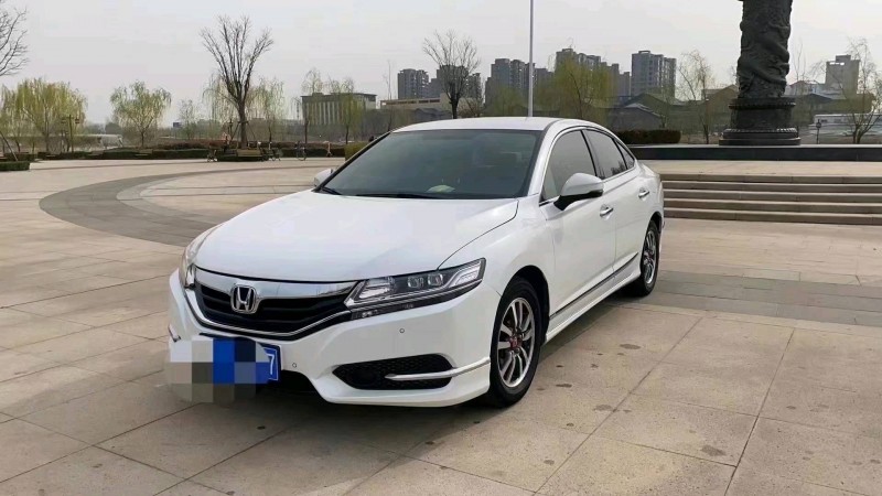 北京16年本田思铂睿2