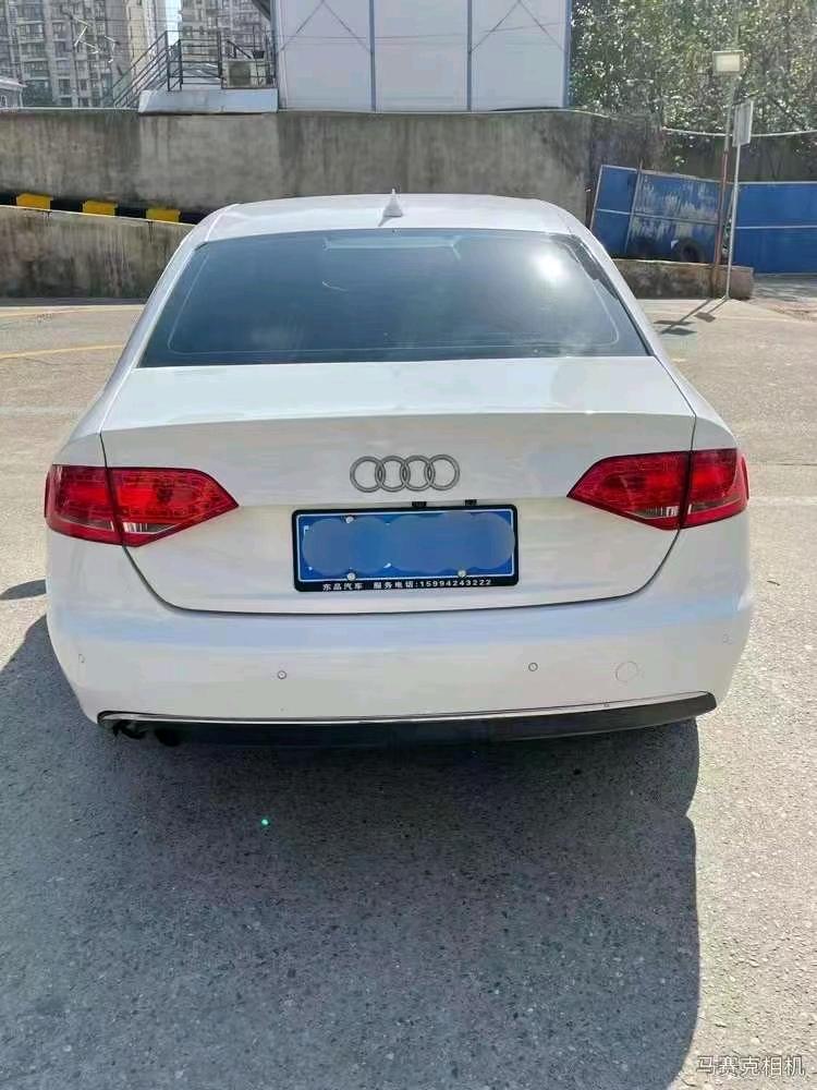 北京10年奥迪A4L5