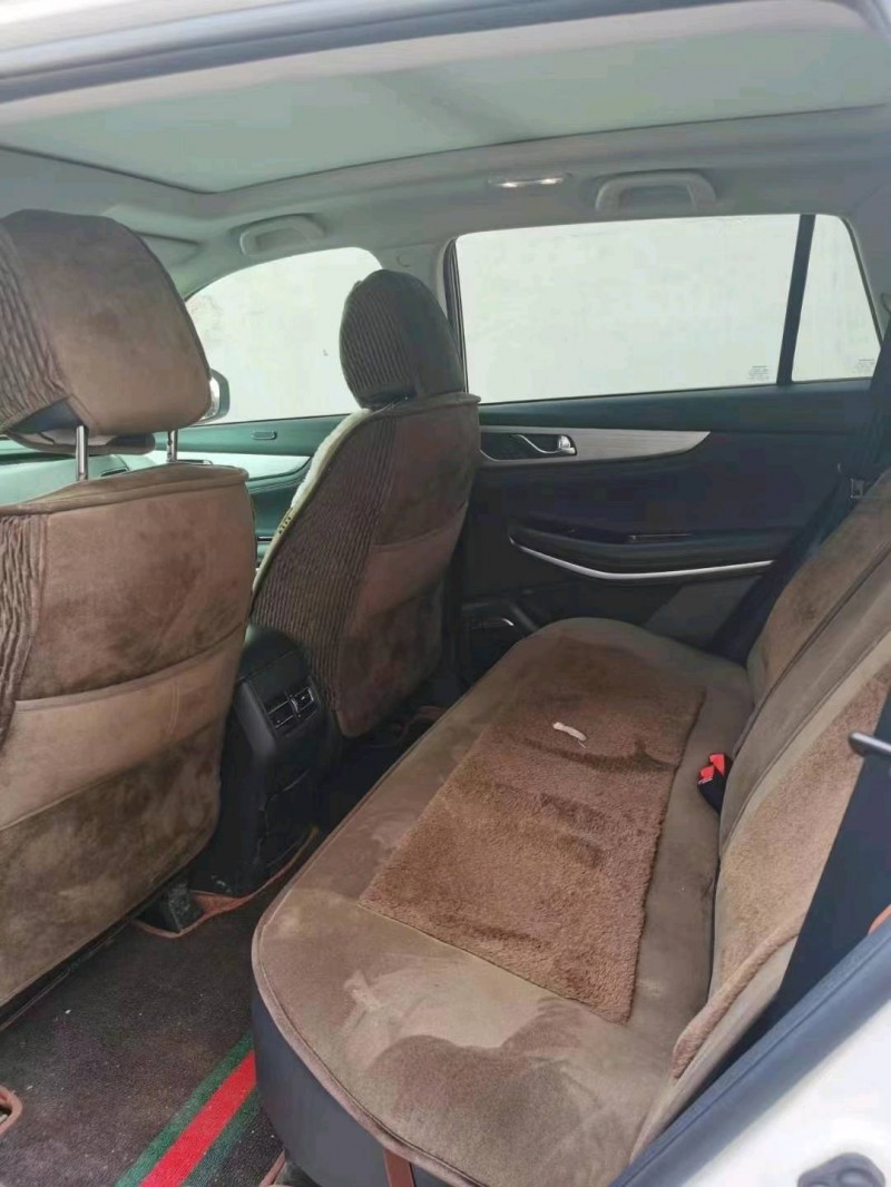 煙臺20年長安汽車CS758