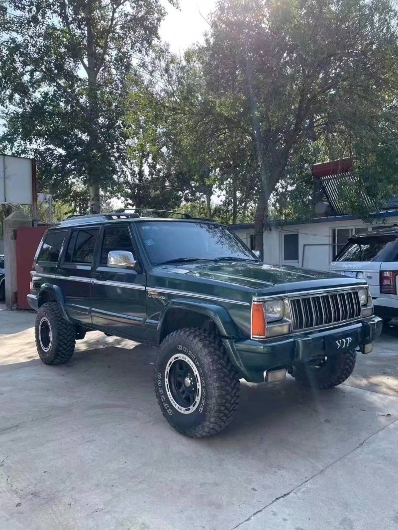 廊坊03年Jeep大切諾基3