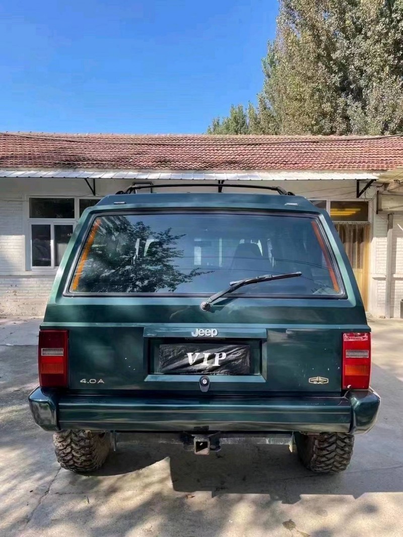 廊坊03年Jeep大切諾基9