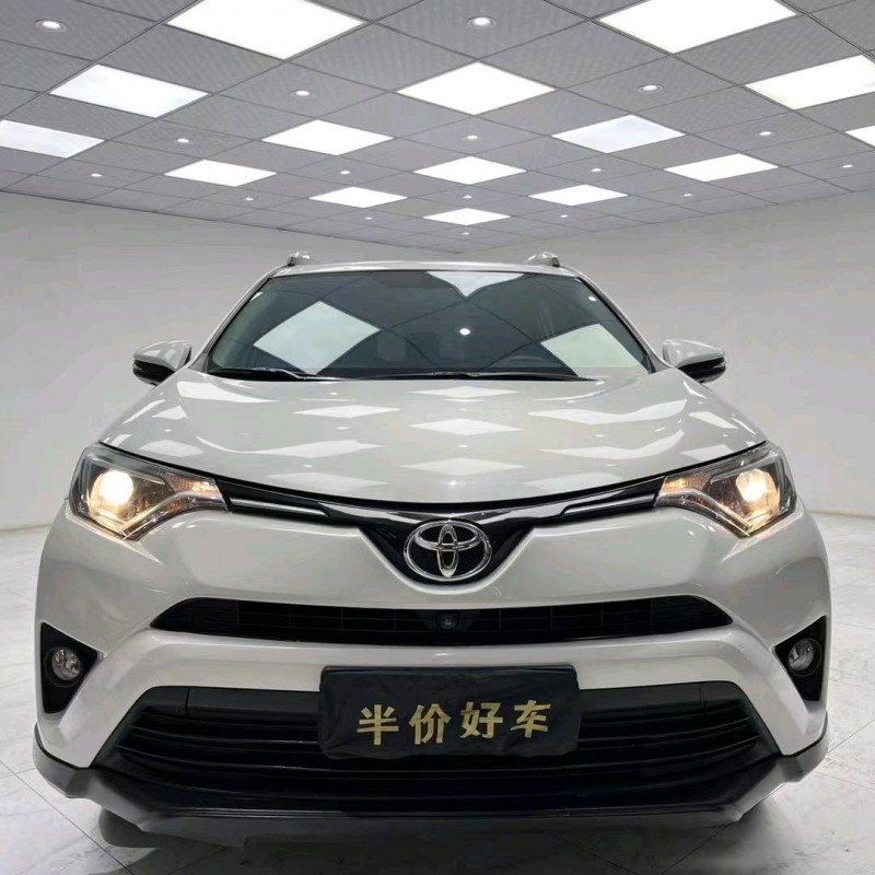 成都17年豐田RAV41