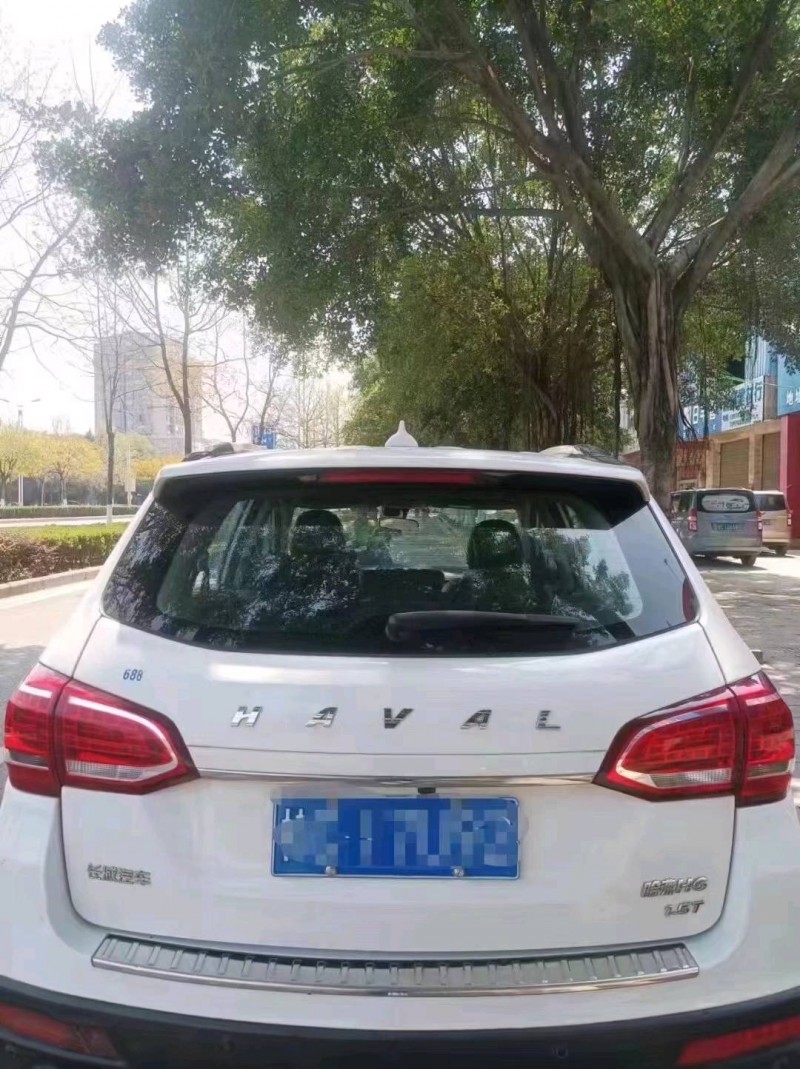宜昌14年哈弗H68