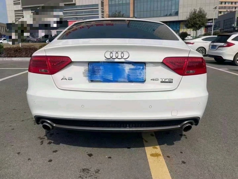 宜昌18年奧迪A59