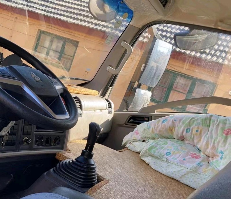 青島20年卡車系列重汽豪沃6