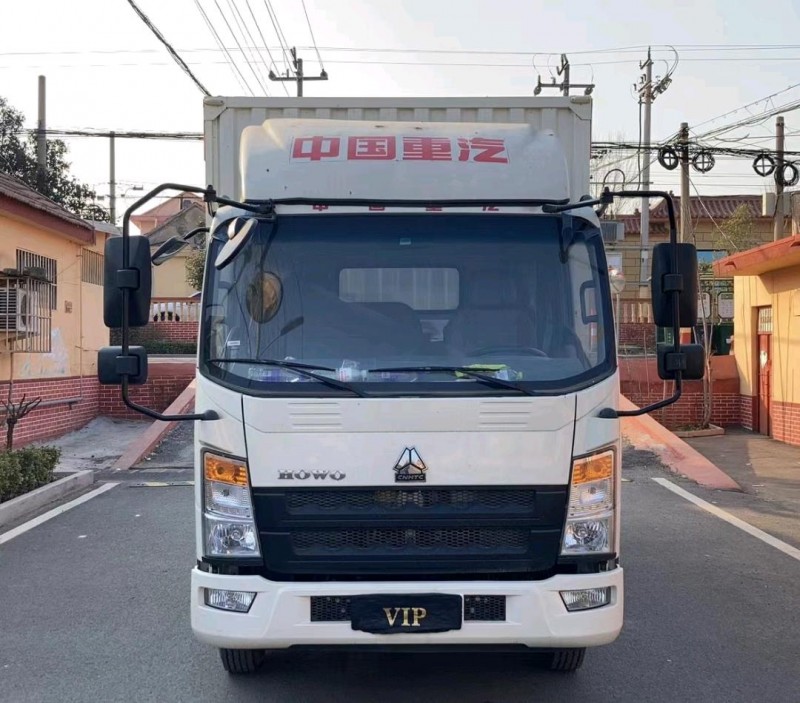 青島21年卡車系列重汽豪沃1