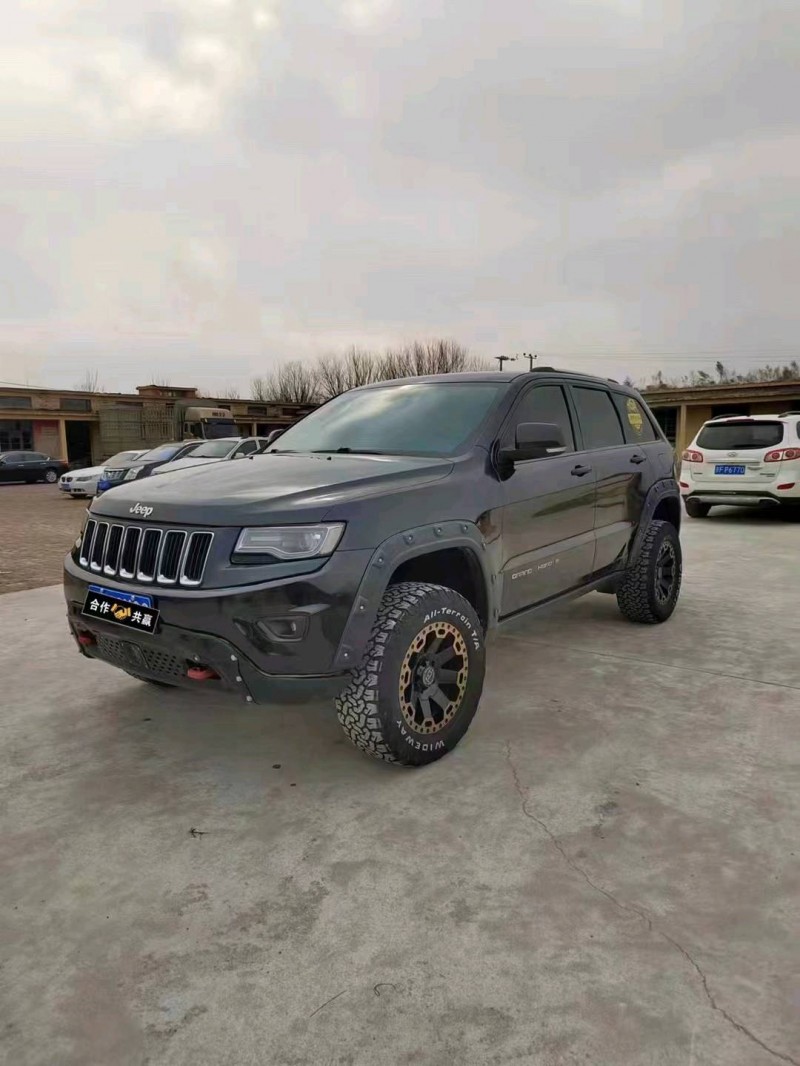 邯鄲14年Jeep大切諾基2