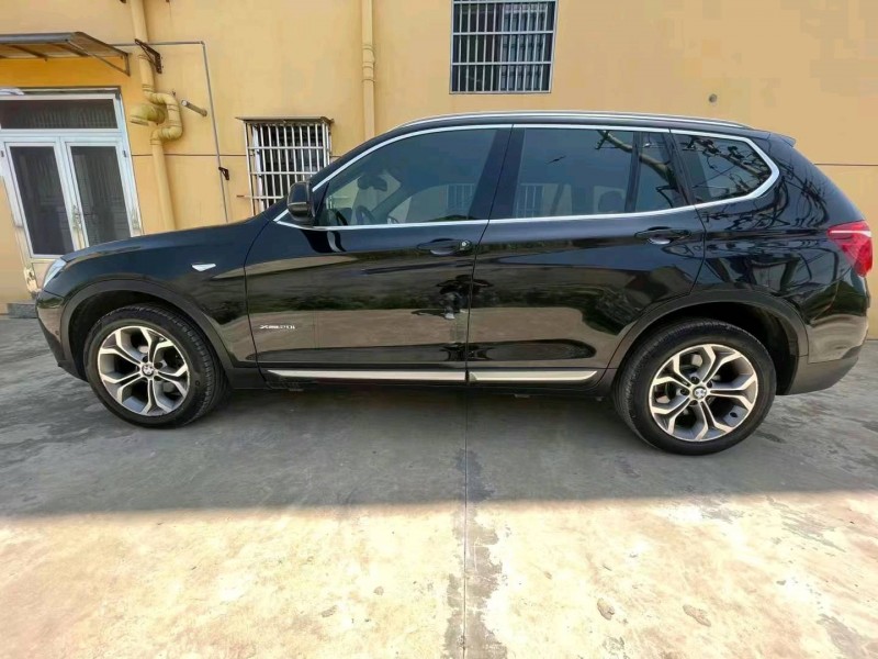 北京16年宝马X35