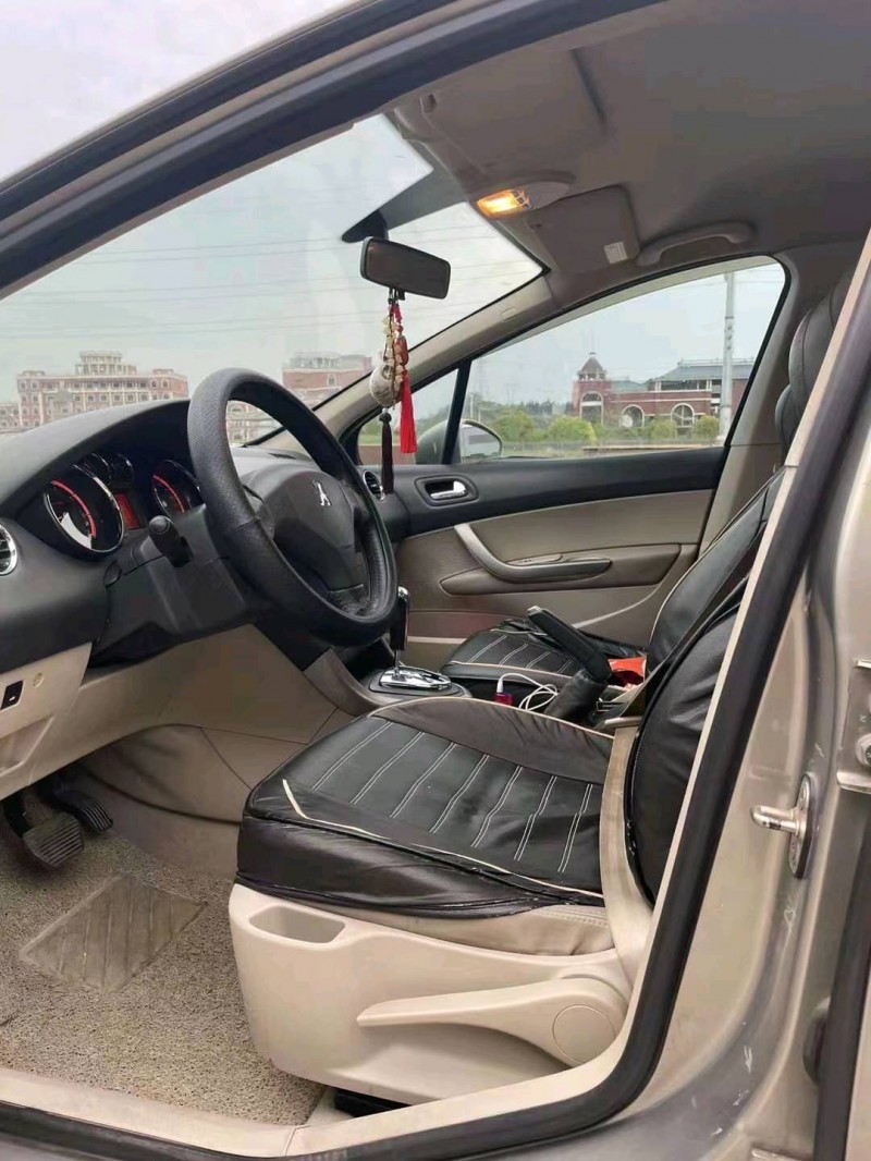 北京11年标致4085