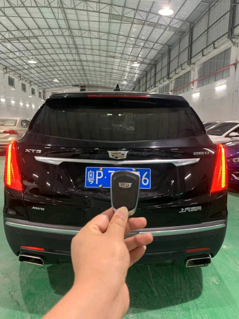 中山19年凱迪拉克XT52
