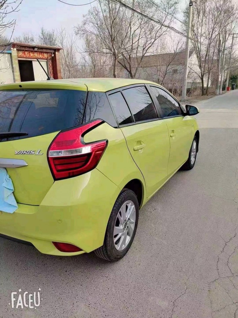 東營17年豐田YARiS L 致炫7