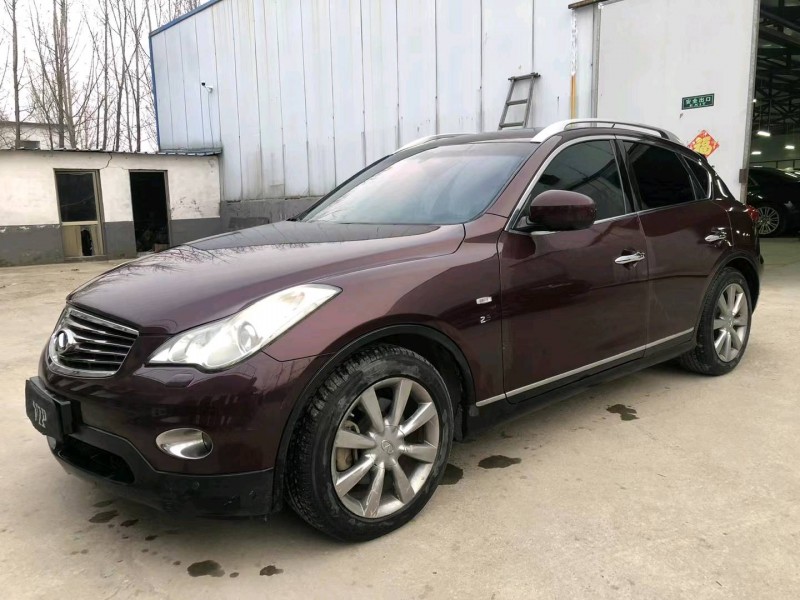 濟寧14年英菲尼迪QX503