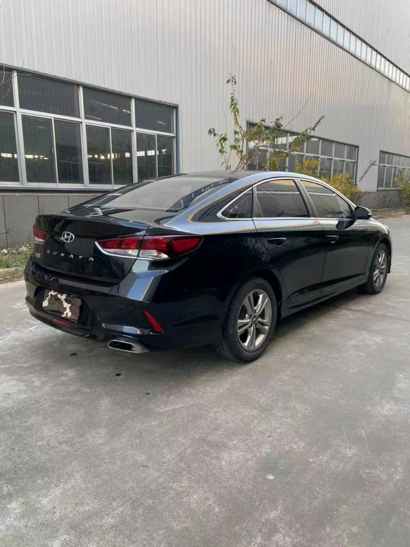 徐州17年现代索纳塔九4