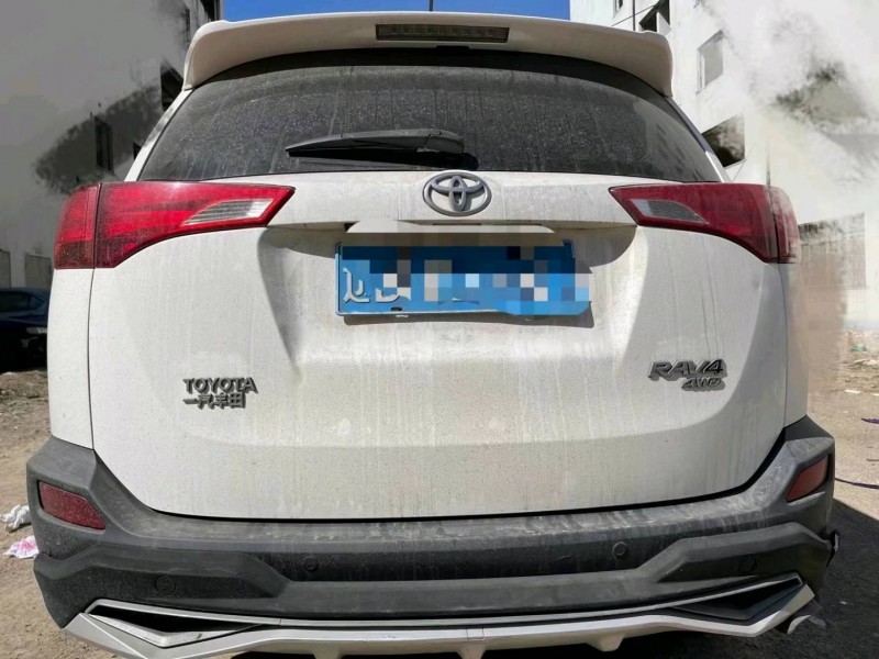 撫順13年豐田RAV44