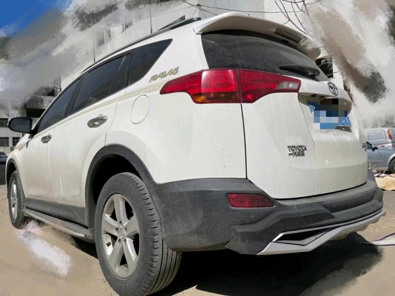 撫順13年豐田RAV45