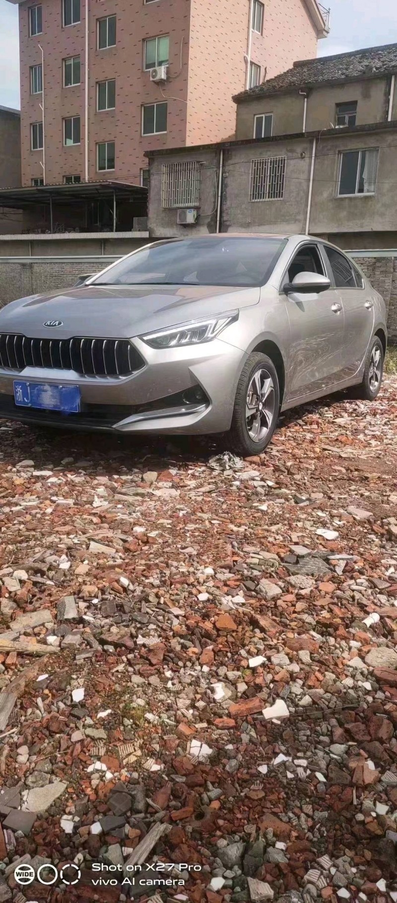 湖州20年起亞K32