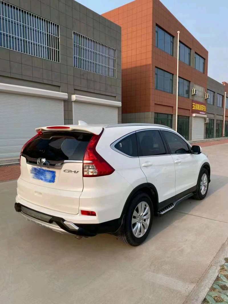 東營17年本田CR-V7