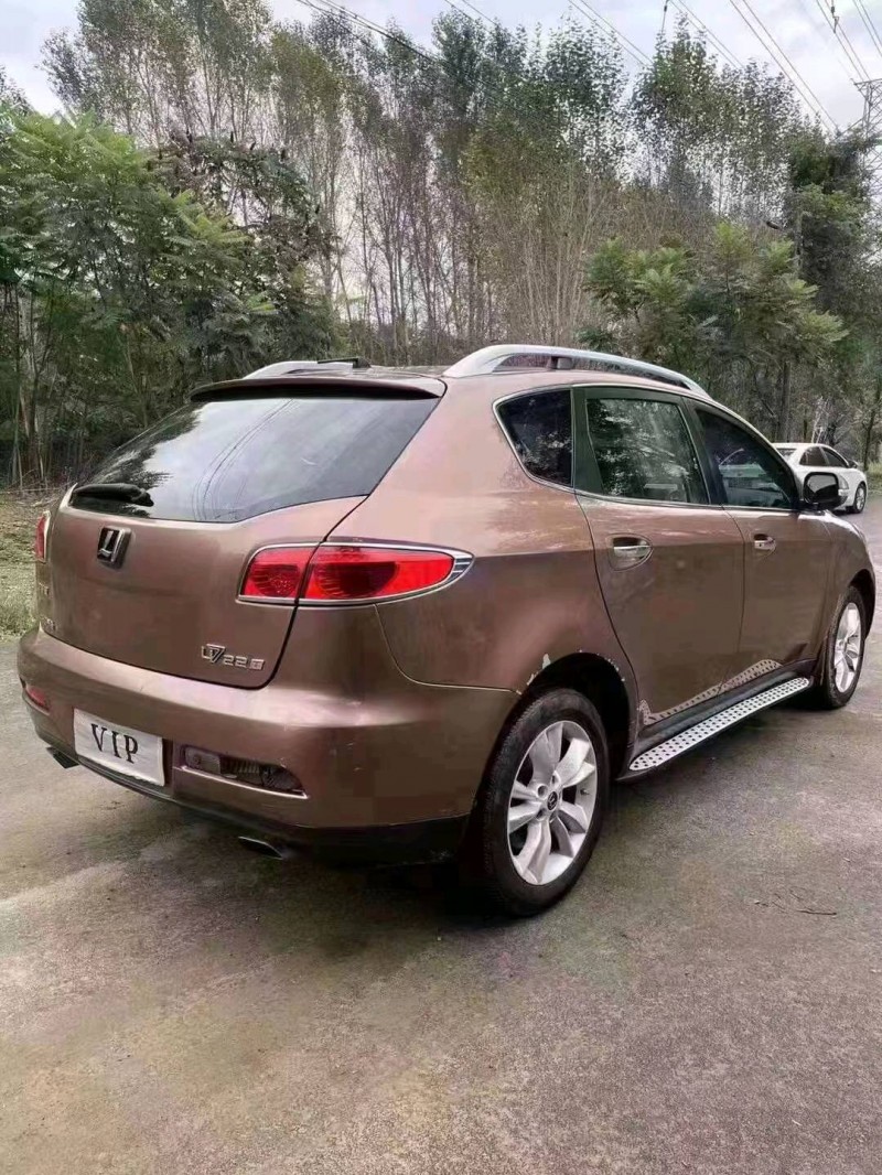 沈陽12年納智捷大7 SUV3