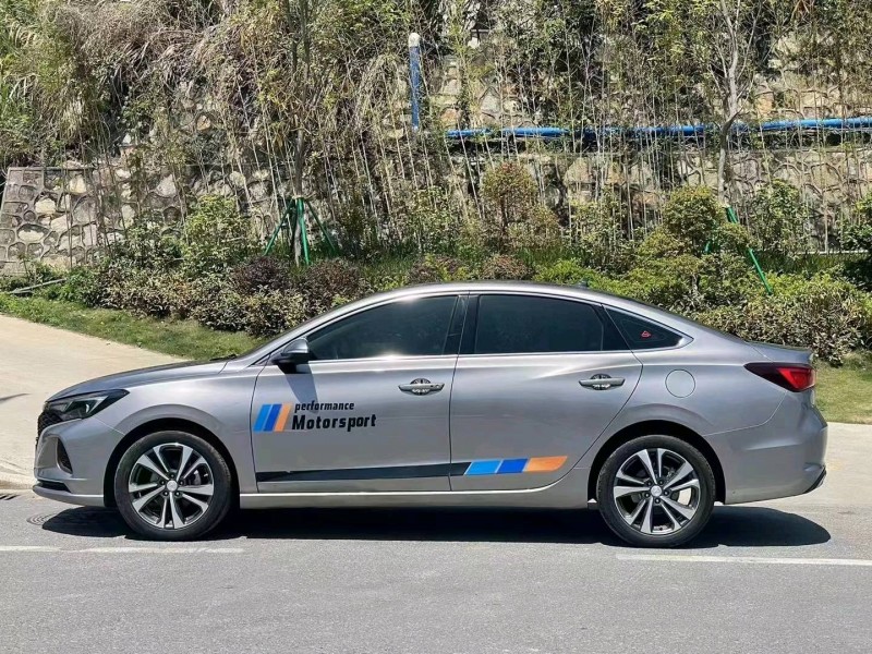 廣州20年長安汽車逸動6