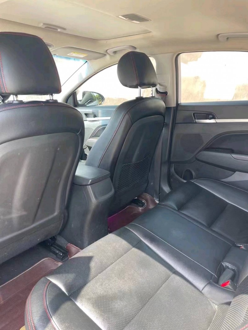 宜昌17年现代领动4