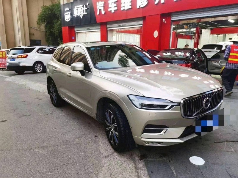 重慶18年沃爾沃XC602