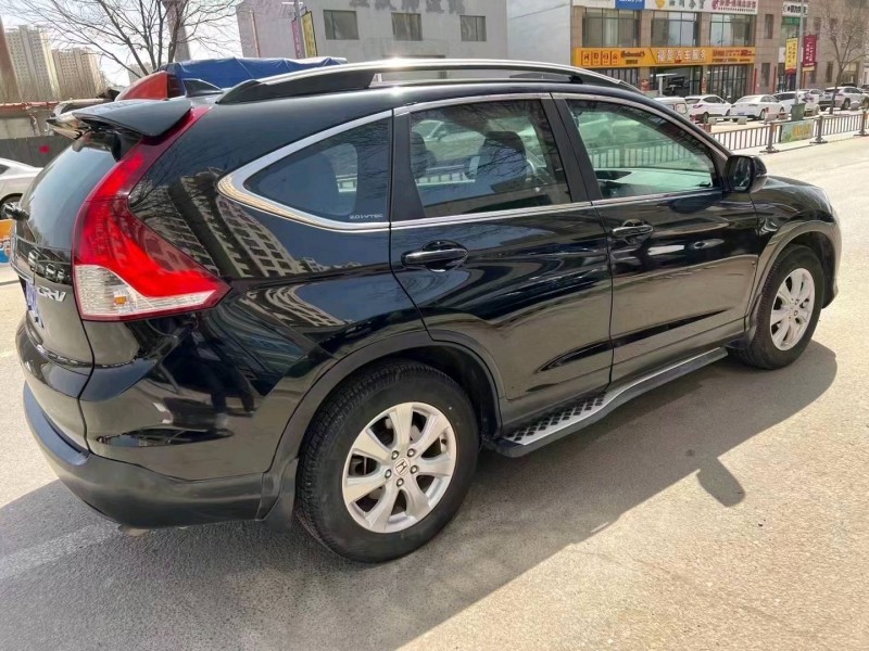 呂梁15年本田CR-V8