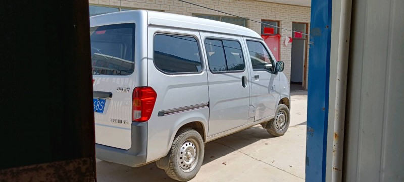 呂梁20年五菱汽車之光2