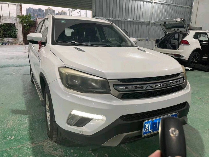 中山17年長安汽車CS754