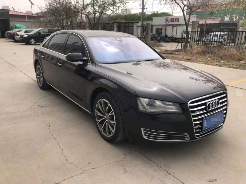 天津12年奧迪A8L2