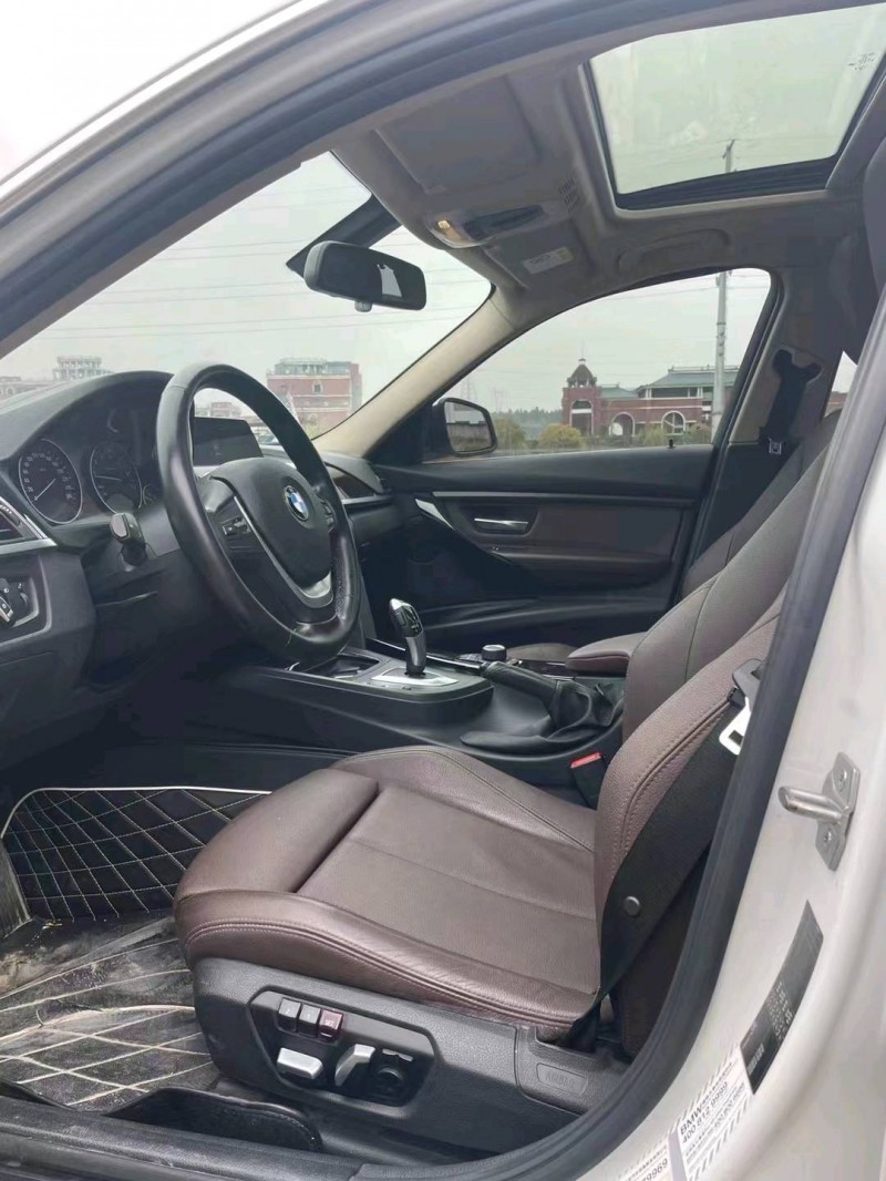 北京18年宝马3系5