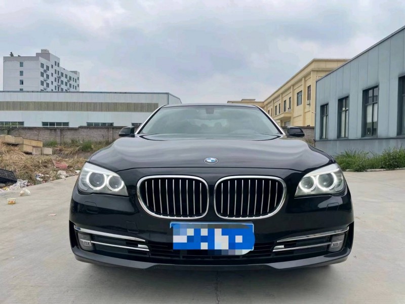 北京15年宝马7系9