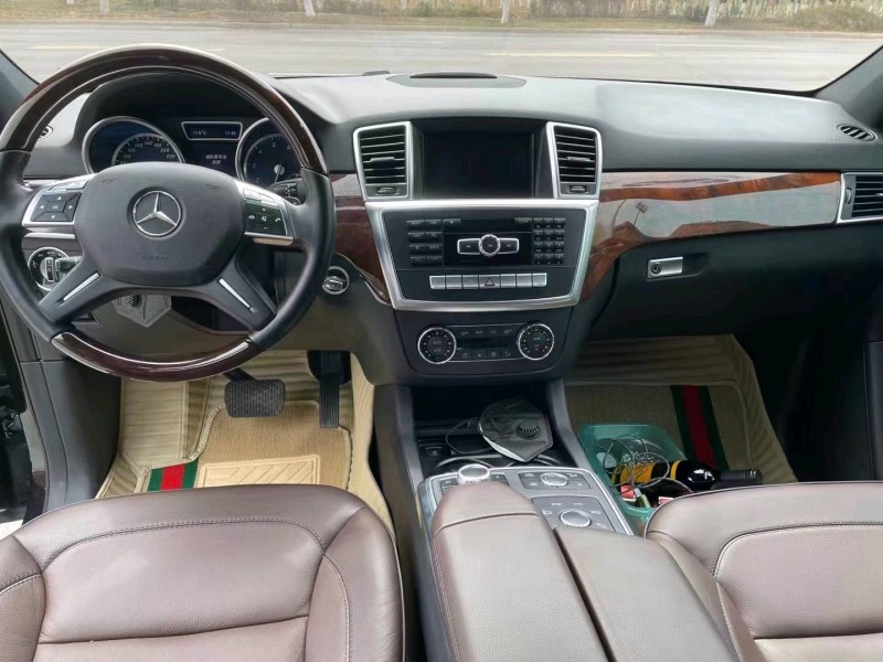 北京13年奔驰ML4