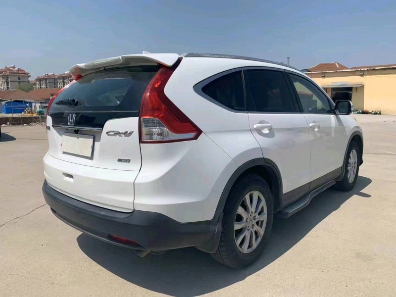 東營13年本田CR-V5