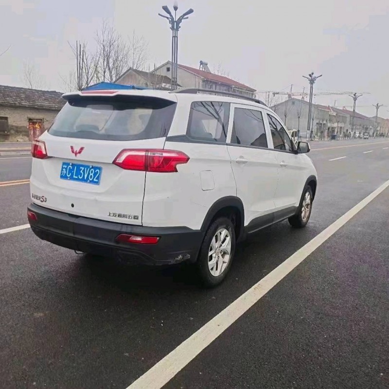 南通18年五菱汽車宏光S39