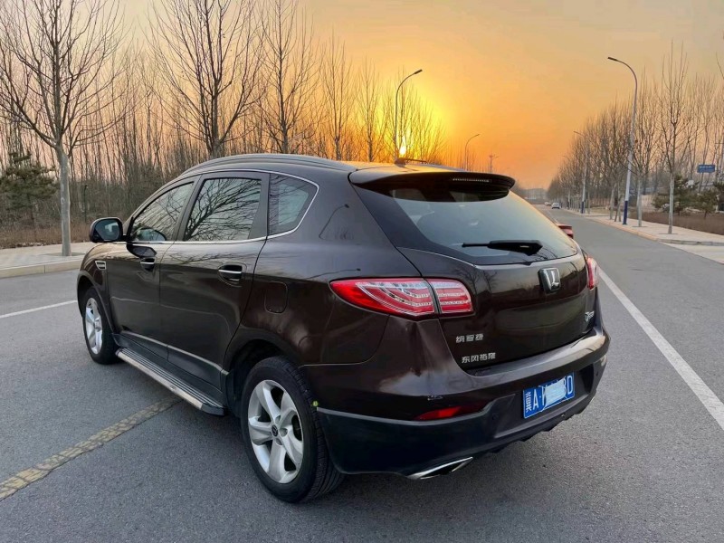 廊坊15年納智捷大7 SUV8