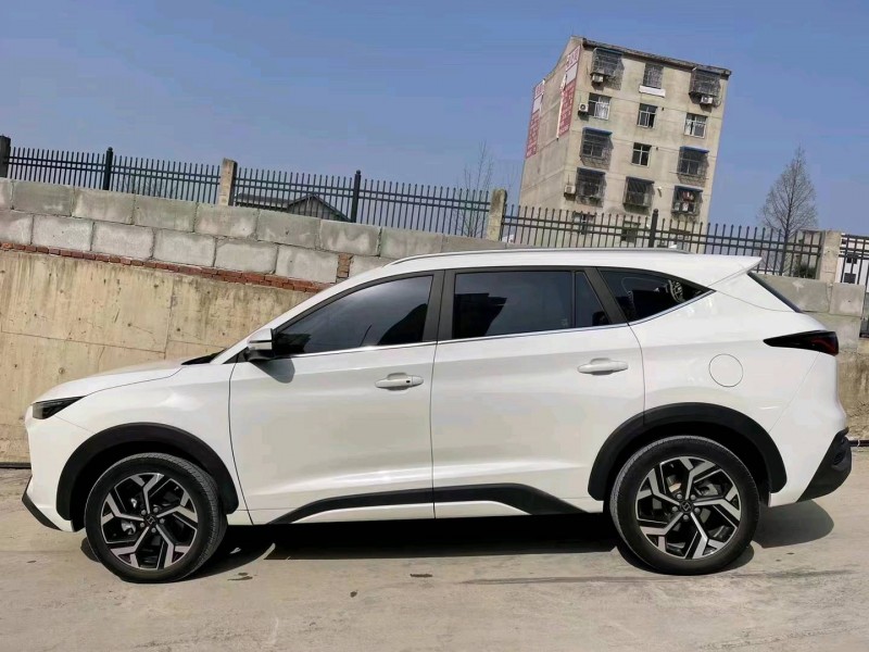 北京21年江淮思皓X86