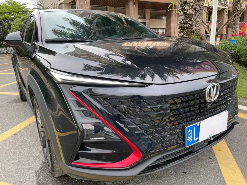 中山20年長安汽車UNI-T4