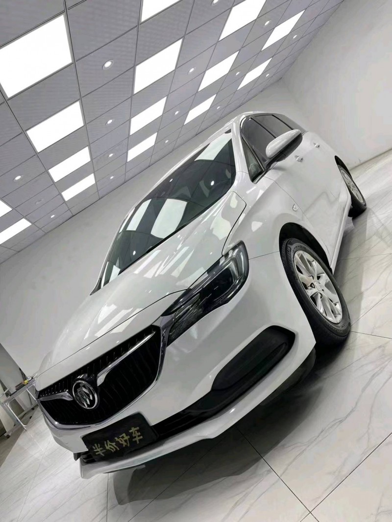 成都18年別克GL62