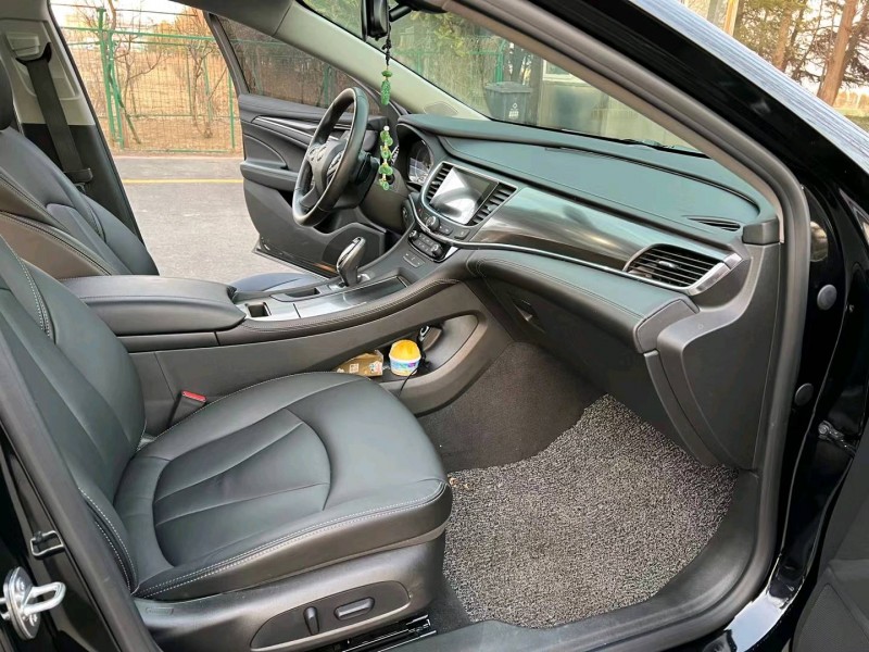 徐州21年别克君越6