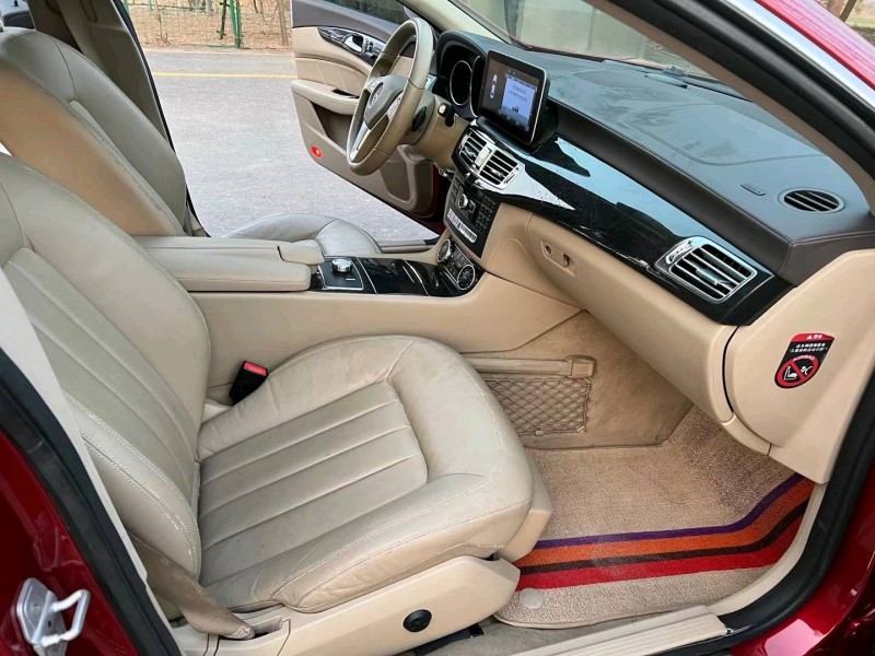 徐州14年奔驰CLS6