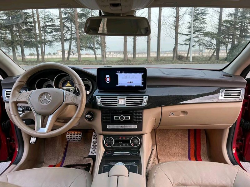 徐州14年奔驰CLS5