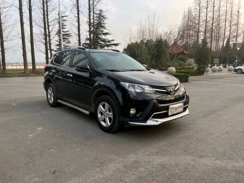 徐州14年丰田RAV4荣放3