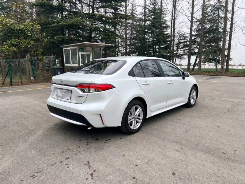 徐州21年丰田雷凌8