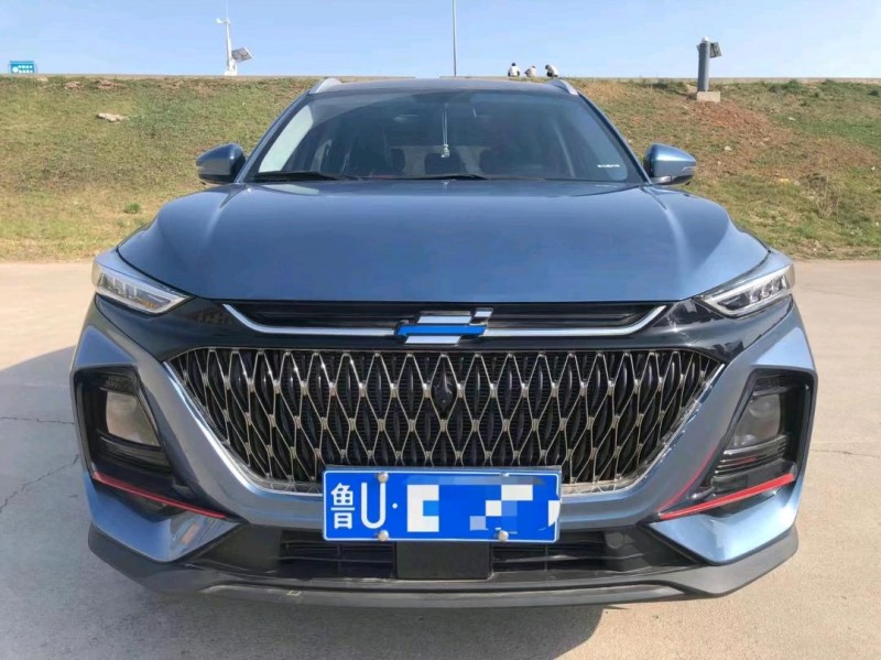 青島21年長安汽車歐尚1