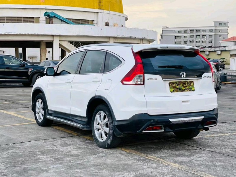 東莞13年本田CR-V8