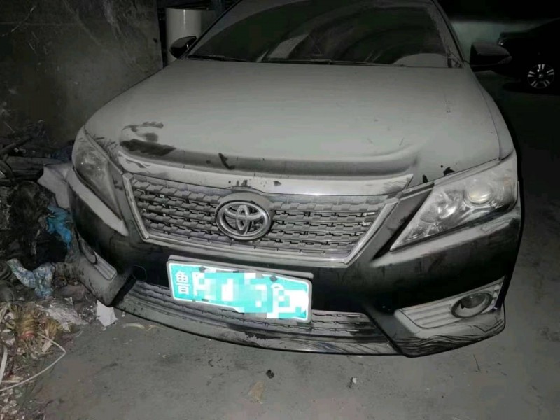 北京14年丰田凯美瑞3