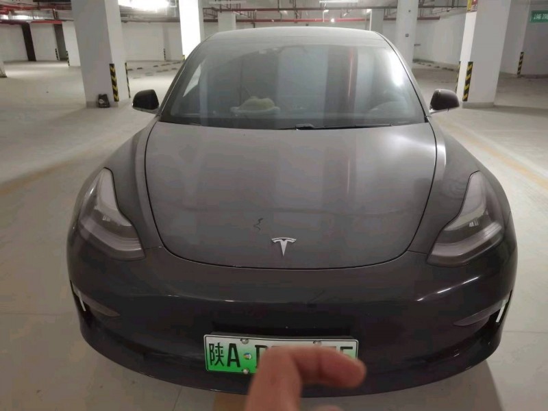 咸陽20年特斯拉MODEL 31